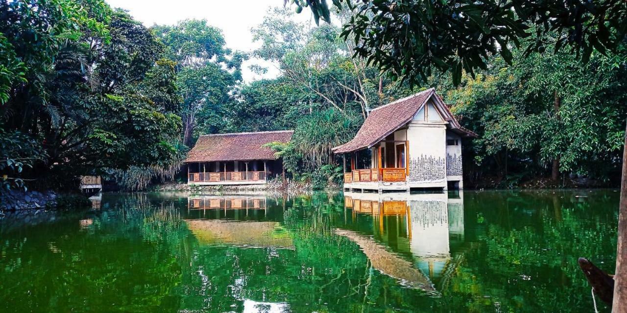 Sapulidi Cafe, Gallery & Resort Lembang Zewnętrze zdjęcie